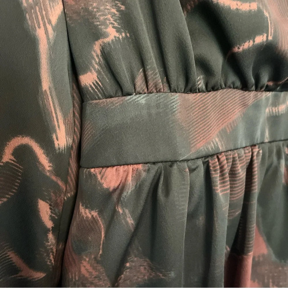 Evereve ALLISON JOY Sasha Surplice Mini Dress! L E29 - Picture 6 of 8